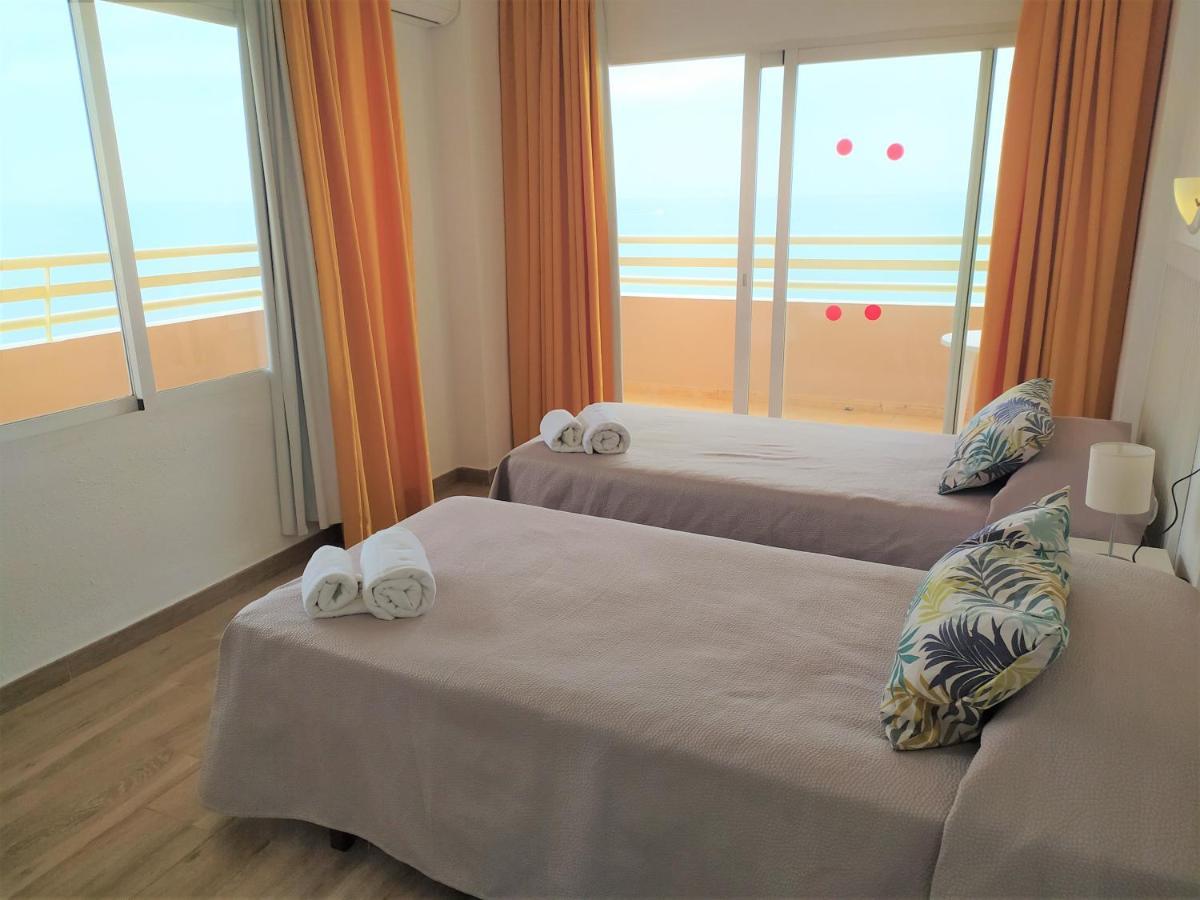 Apartamento 714 En Edificio Stella Maris Фуэнхирола Экстерьер фото