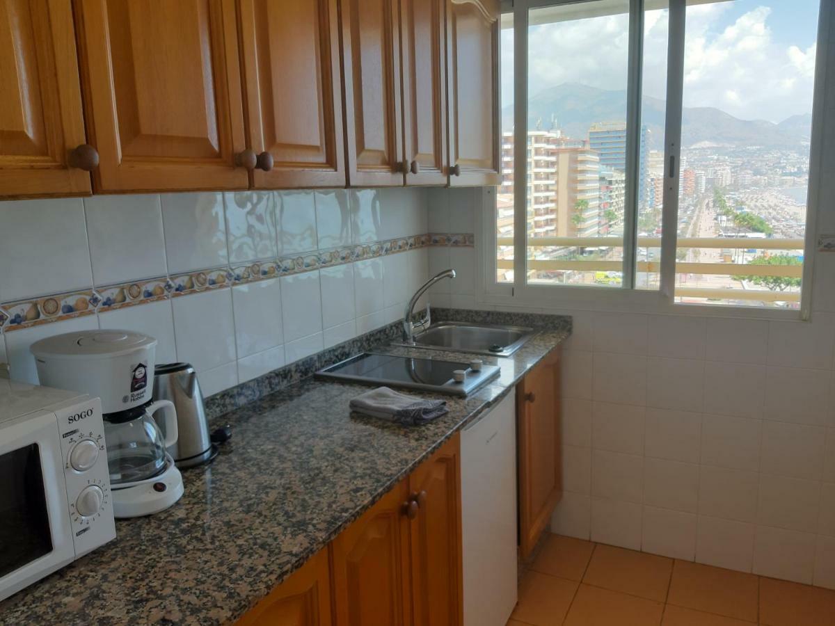 Apartamento 714 En Edificio Stella Maris Фуэнхирола Экстерьер фото